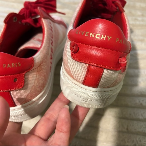 Givenchy Leather Printed Sneakers Size 37 - Picture 9 of 15